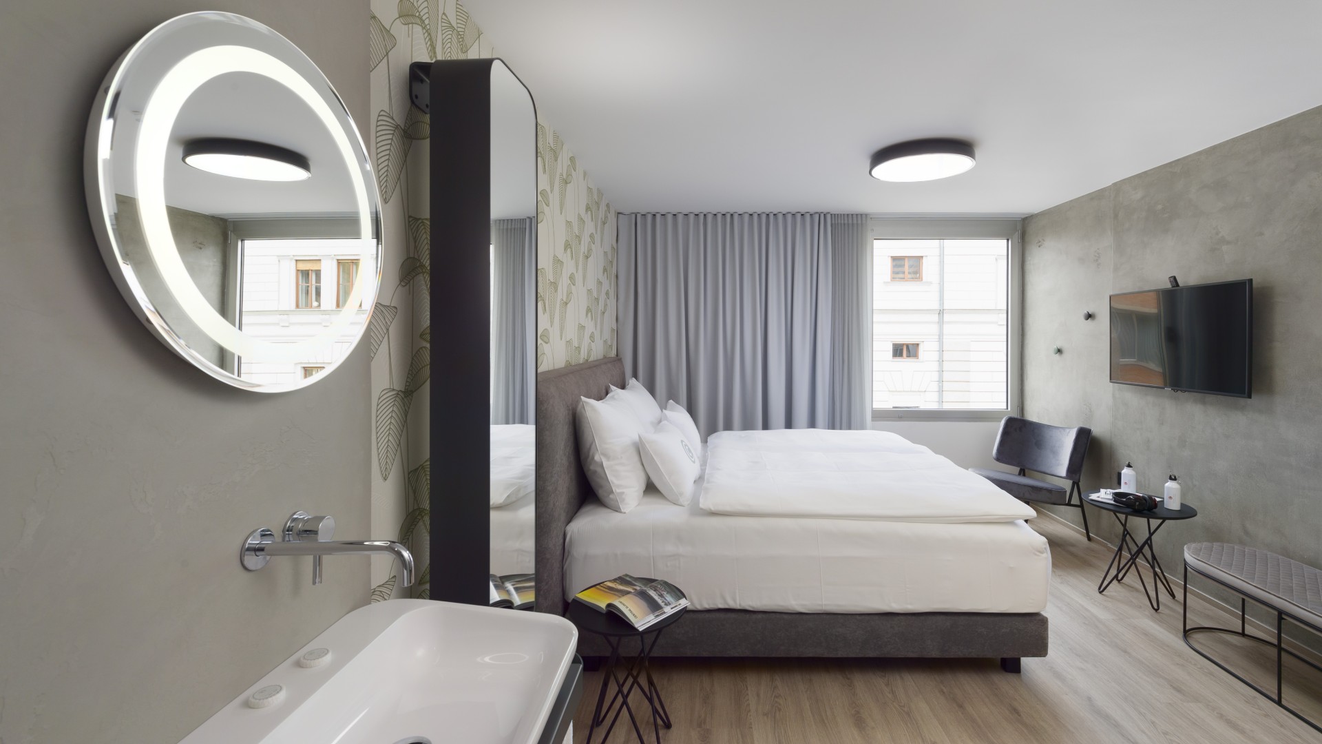 "Roomy" divvietīgs numurs